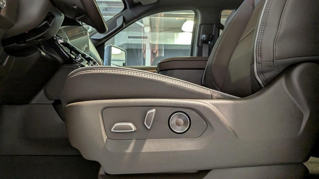 new 2026 GMC Sierra 2500 car, priced at $92,930