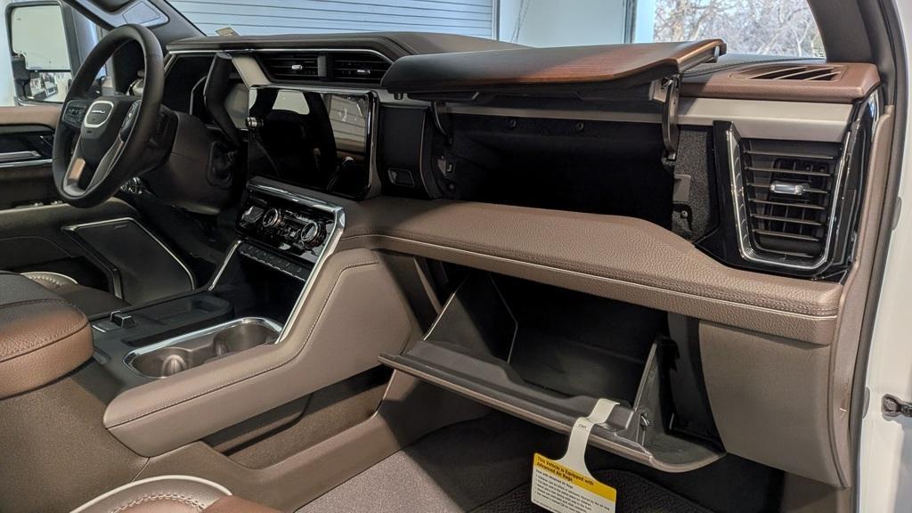 new 2026 GMC Sierra 2500 car, priced at $92,930