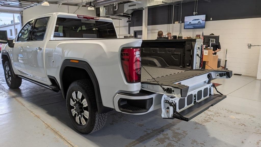 new 2026 GMC Sierra 2500 car, priced at $92,930