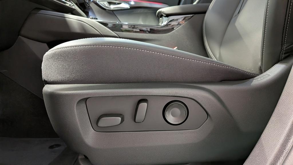 new 2026 Buick Envision car, priced at $43,840