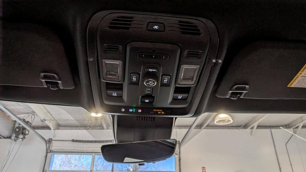 used 2024 GMC Yukon car, priced at $83,997