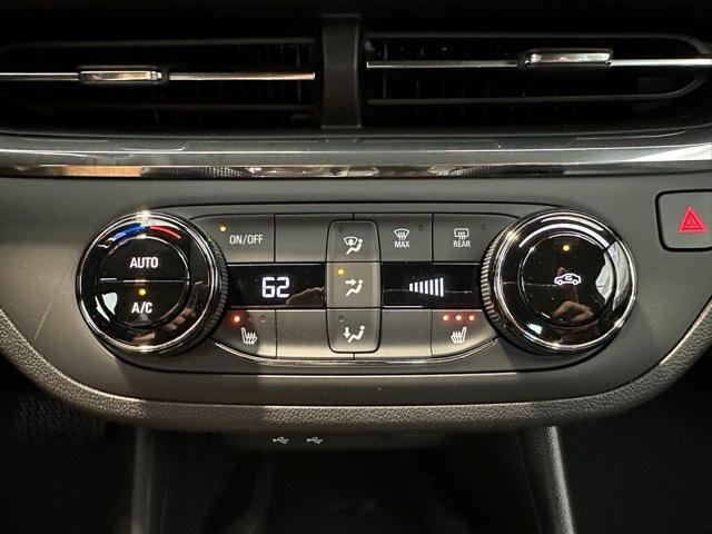 new 2025 Buick Envista car, priced at $27,665