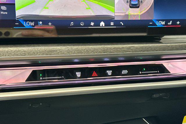 new 2025 BMW 760 car, priced at $132,255