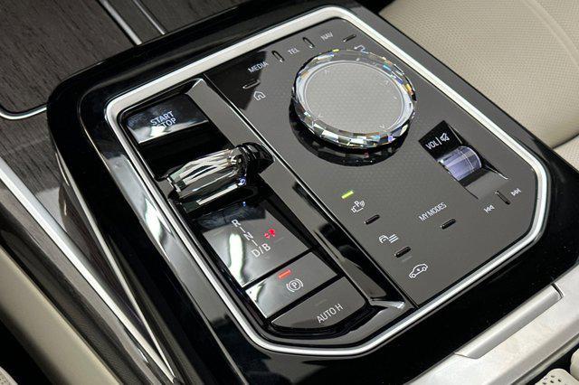 new 2026 BMW i7 car, priced at $119,435