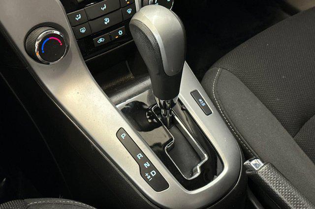 used 2016 Chevrolet Cruze Limited car, priced at $10,083