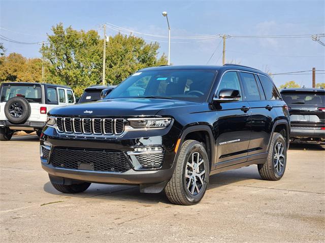 new 2025 Jeep Grand Cherokee car, priced at $47,182