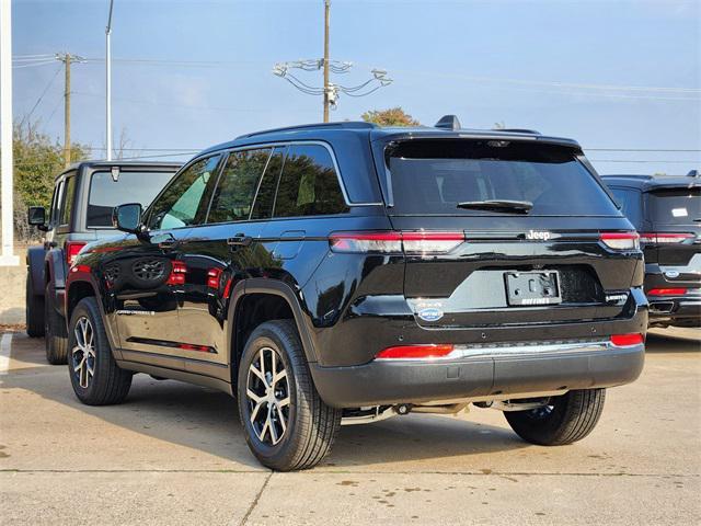 new 2025 Jeep Grand Cherokee car, priced at $47,182