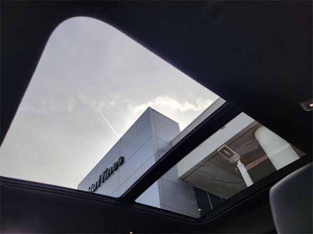 new 2025 Jeep Grand Cherokee car, priced at $47,182