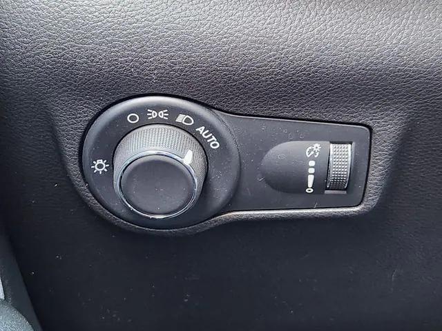 used 2025 Jeep Compass car, priced at $23,799