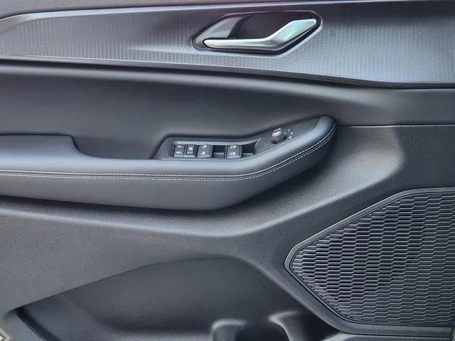 new 2025 Jeep Grand Cherokee car, priced at $42,941