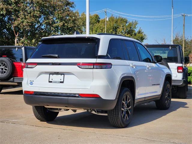 new 2025 Jeep Grand Cherokee car, priced at $42,941