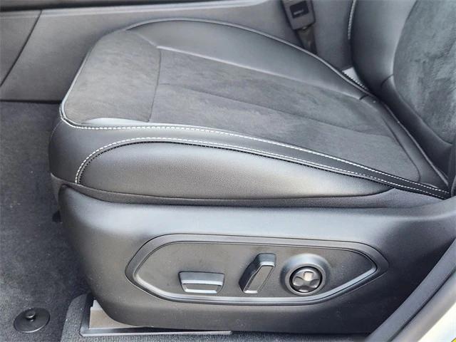 new 2025 Jeep Grand Cherokee car, priced at $42,941