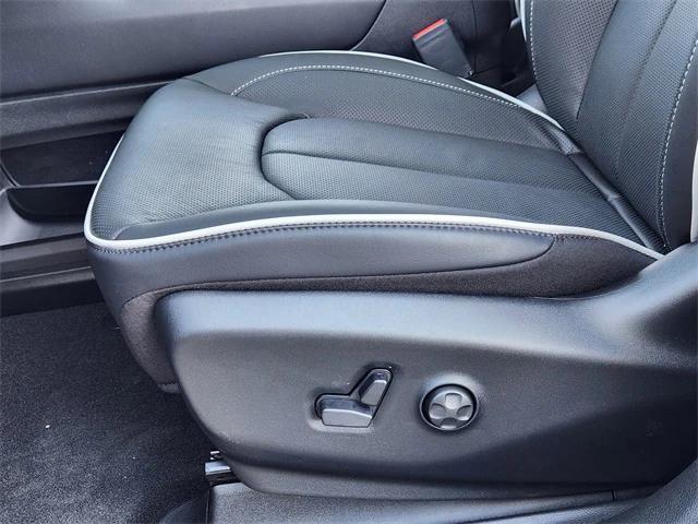 new 2026 Chrysler Pacifica car, priced at $54,085