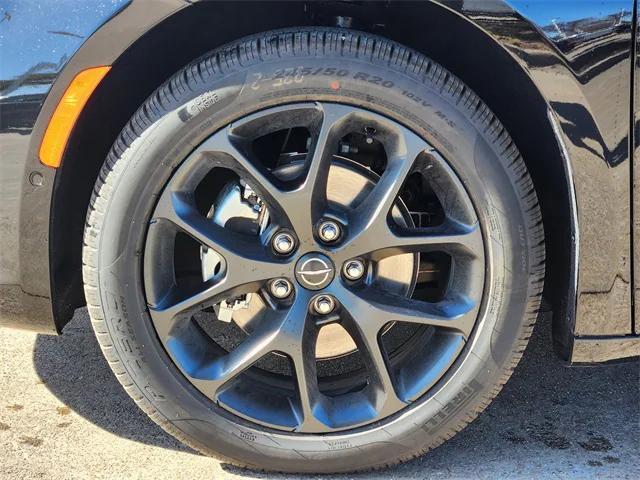 new 2026 Chrysler Pacifica car, priced at $54,085