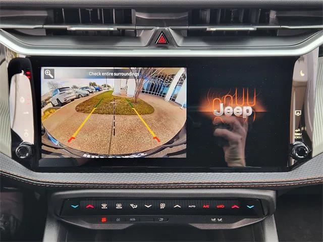 new 2026 Jeep Cherokee car, priced at $43,085