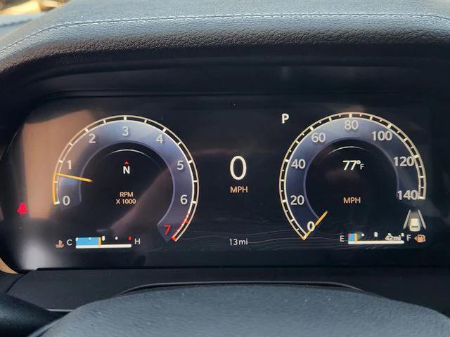 new 2025 Jeep Grand Cherokee car, priced at $40,904