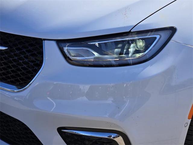 new 2026 Chrysler Pacifica car, priced at $51,095