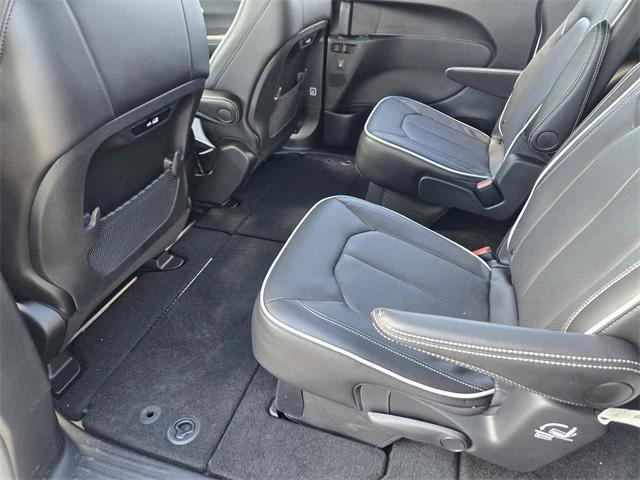 new 2026 Chrysler Pacifica car, priced at $51,095