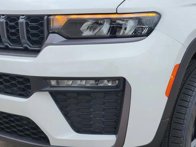 new 2026 Jeep Grand Cherokee car, priced at $46,889