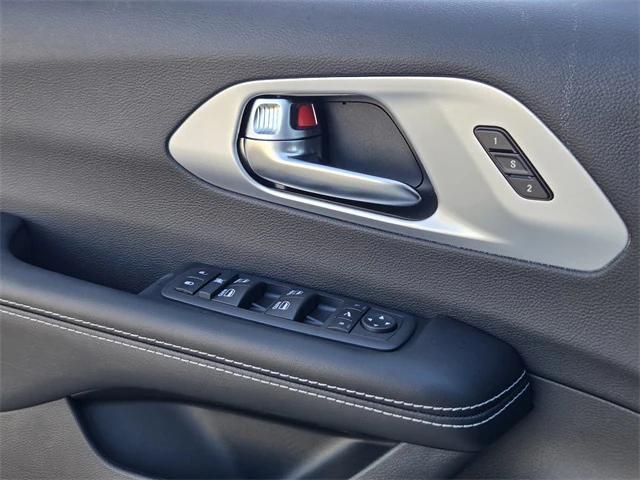 new 2026 Chrysler Pacifica car, priced at $57,430