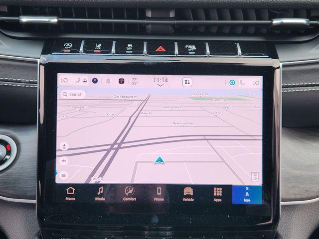 new 2025 Jeep Grand Cherokee car, priced at $44,595