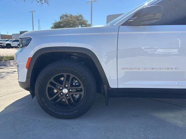 used 2025 Jeep Grand Cherokee car, priced at $30,499