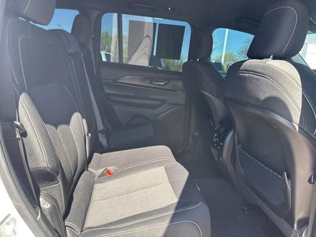 used 2025 Jeep Grand Cherokee car, priced at $30,499