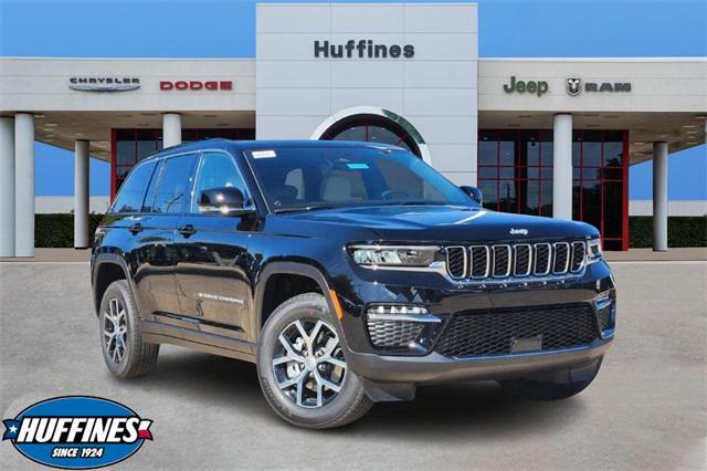 new 2025 Jeep Grand Cherokee car, priced at $41,742