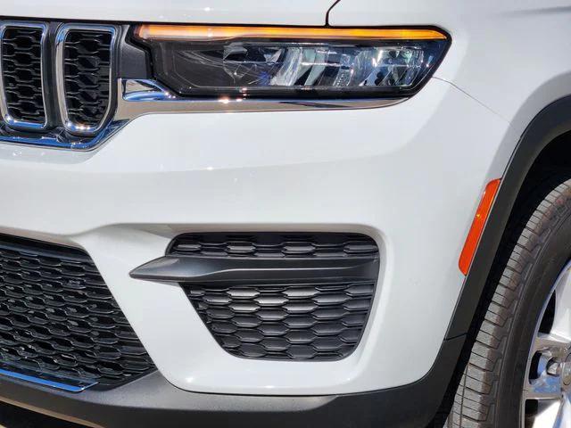 used 2025 Jeep Grand Cherokee car, priced at $28,997