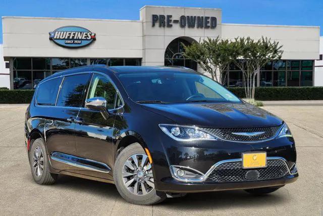 used 2020 Chrysler Pacifica Hybrid car, priced at $20,959