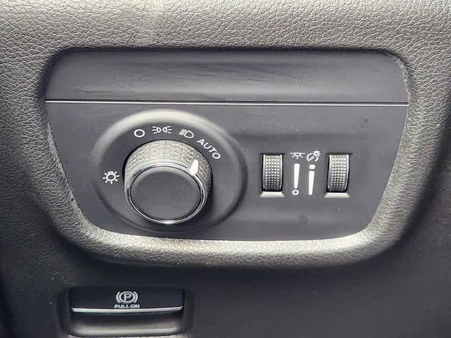 used 2024 Jeep Grand Cherokee L car, priced at $29,169