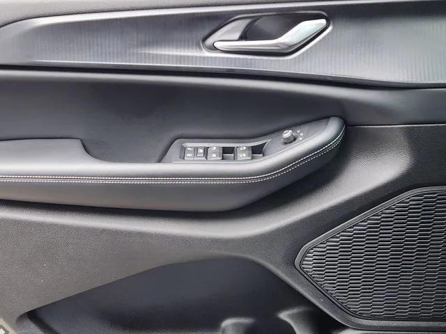 used 2024 Jeep Grand Cherokee L car, priced at $29,169