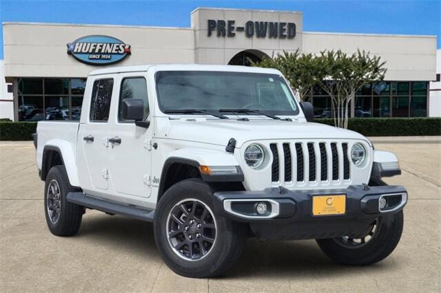 used 2022 Jeep Gladiator car, priced at $30,655