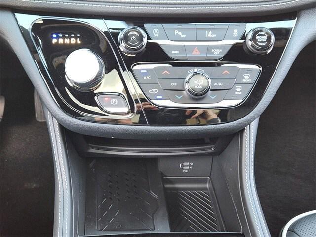 new 2026 Chrysler Pacifica car, priced at $51,095