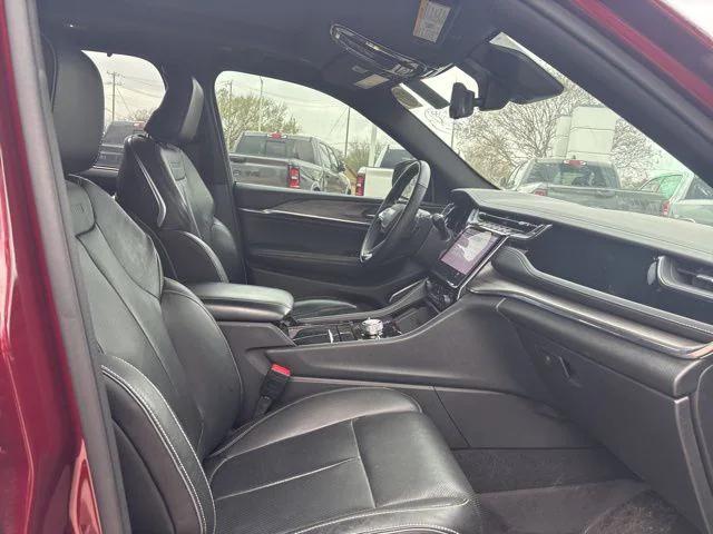 used 2023 Jeep Grand Cherokee car, priced at $33,997