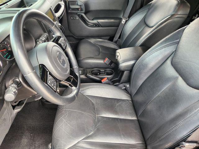 used 2015 Jeep Wrangler Unlimited car, priced at $18,467