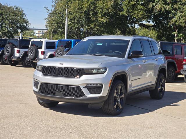 new 2025 Jeep Grand Cherokee car, priced at $45,063
