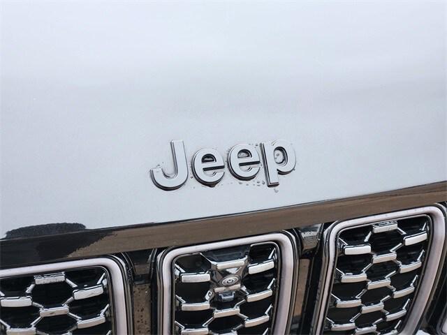 used 2025 Jeep Grand Cherokee L car, priced at $50,867