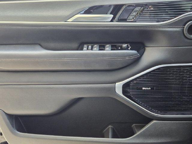 new 2026 Jeep Grand Wagoneer car, priced at $80,353