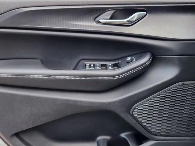 used 2024 Jeep Grand Cherokee car, priced at $29,959