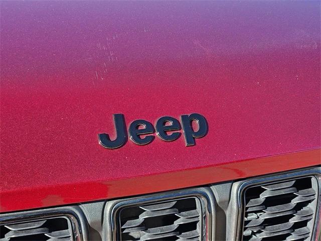 used 2023 Jeep Grand Cherokee car, priced at $27,679