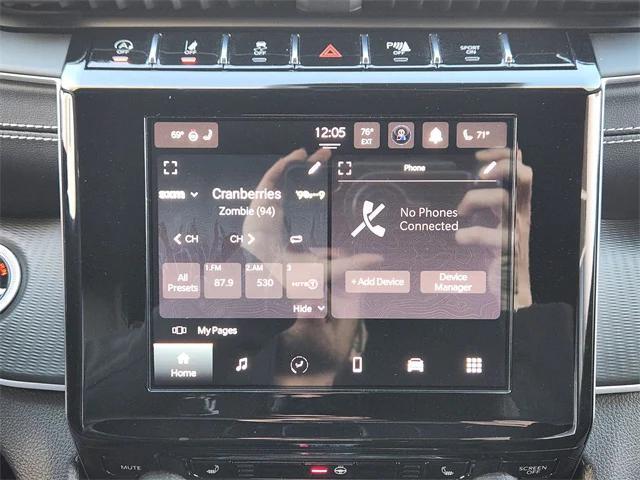 used 2023 Jeep Grand Cherokee car, priced at $27,679