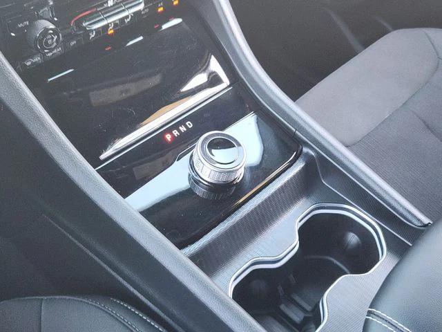 used 2025 Jeep Grand Cherokee car, priced at $29,989