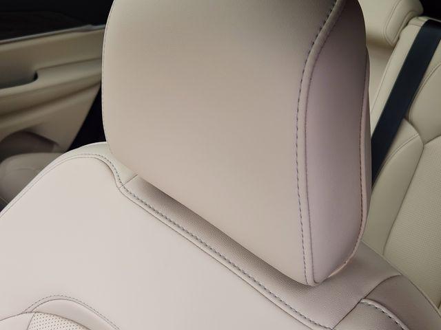 new 2026 Jeep Grand Cherokee car, priced at $49,033