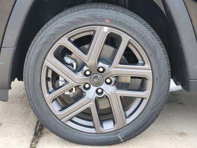 new 2026 Jeep Compass car, priced at $39,933