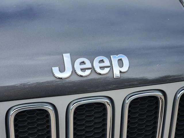 used 2018 Jeep Renegade car, priced at $15,325