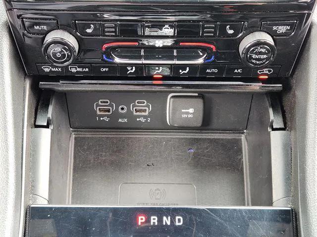 used 2024 Jeep Grand Cherokee L car, priced at $26,989