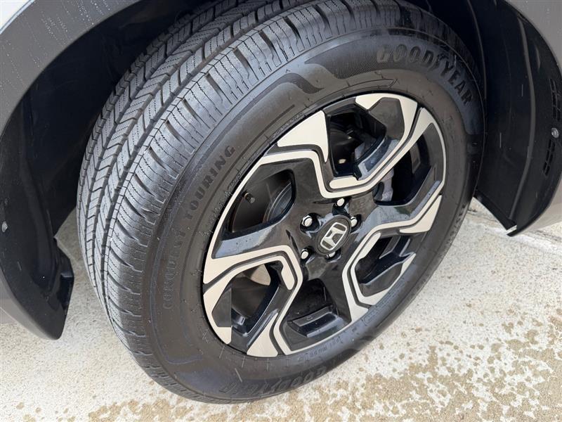 used 2017 Honda CR-V car, priced at $16,996