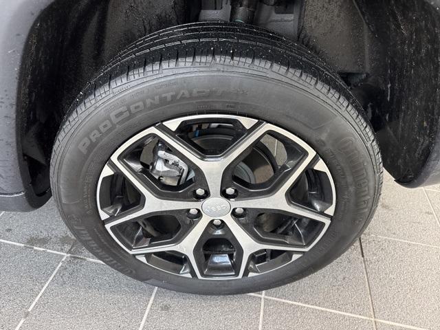 used 2024 Jeep Compass car, priced at $24,495