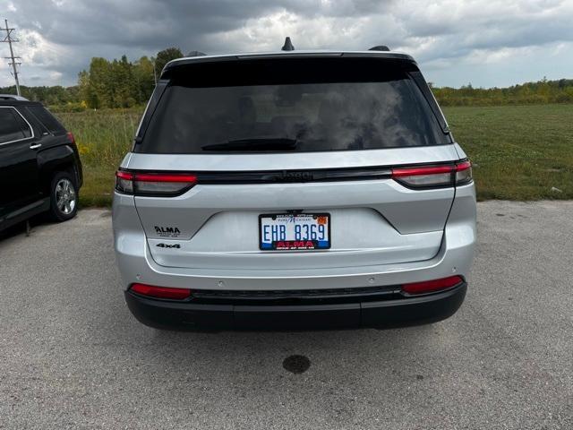 used 2022 Jeep Grand Cherokee car, priced at $26,195